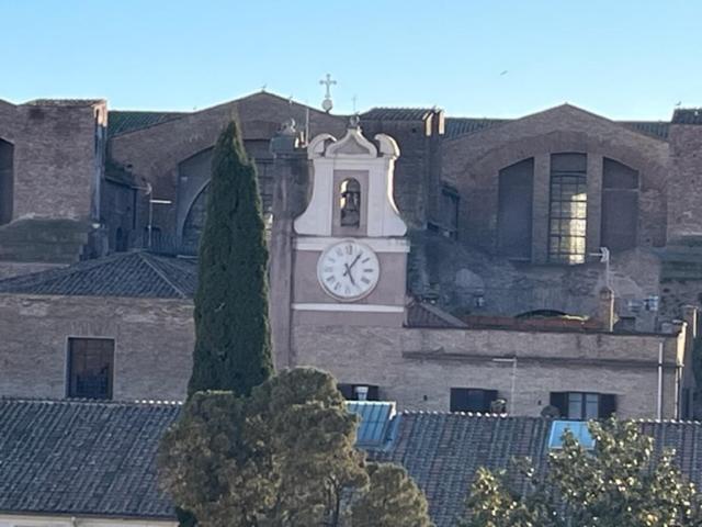 Camera X2 Con Splendida Vista Sulle Terme Di Diocleziano E Sul Chiostro Di Michelangelo Rome Buitenkant foto